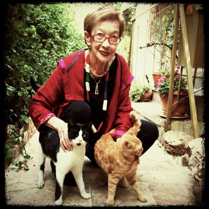 Raphaella Bilski and cats